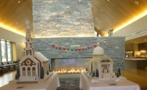 Gingerbread houses at USO 2014